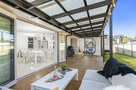 Photo of property in 56 Whakaturou Crescent, Pyes Pa, Tauranga, 3112