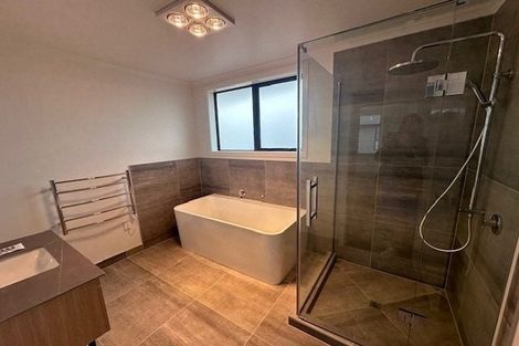 Photo of property in 4 Kaaka Street, Cambridge, 3434