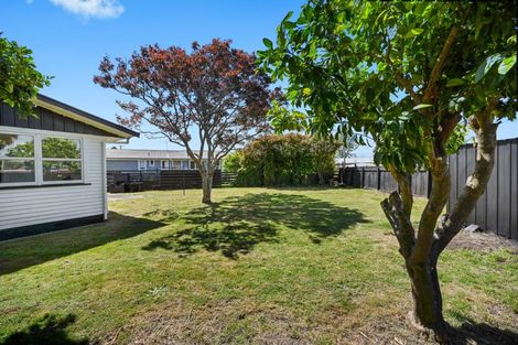 Photo of property in 18 Northolt Road, Fairview Downs, Hamilton, 3214