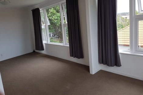 Photo of property in 44 Exmouth Road, Northcote, Auckland, 0627