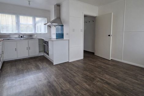 Photo of property in 8a-8b Devon Place, Cannons Creek, Porirua, 5024
