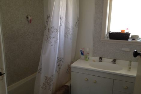 Photo of property in 8 Howard Road, Taradale, Napier, 4112