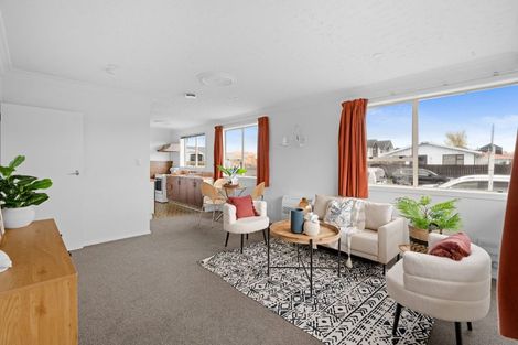 Photo of property in 1/4 Division Street, Riccarton, Christchurch, 8041