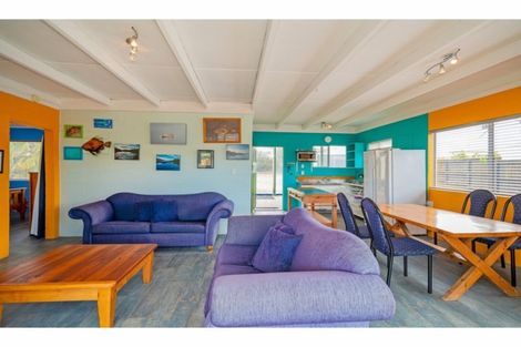 Photo of property in 196 Cook Drive, Whitianga, 3510