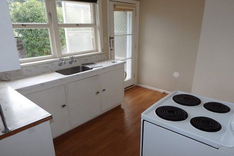 Photo of property in 27 Beech Crescent, Hillcrest, Hamilton, 3216