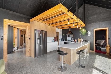 Photo of property in 11 Cunninghams Drive, Jacks Point, Queenstown, 9371