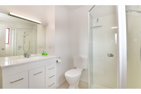 Photo of property in 33e Florence Avenue, Orewa, 0931