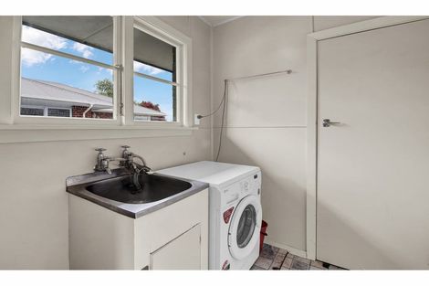 Photo of property in 16 Santa Rosa Avenue, Halswell, Christchurch, 8025