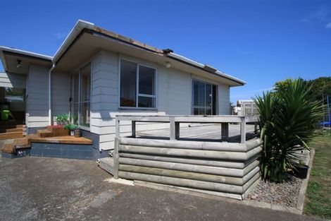 Photo of property in 23 Penrod Drive, Bell Block, New Plymouth, 4312