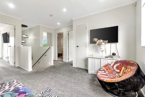 Photo of property in 18a Buckingham Crescent, Manukau, Auckland, 2025