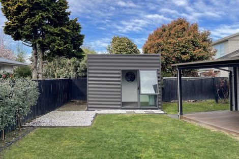 Photo of property in 180 Maidstone Road, Avonhead, Christchurch, 8042