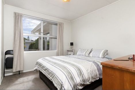 Photo of property in 21 Freyberg Street, Solway, Masterton, 5810