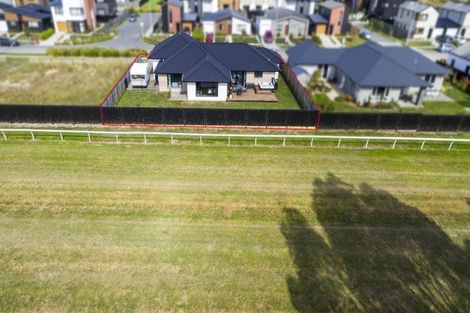 Photo of property in 79 Mawai Hakona Drive, Wallaceville, Upper Hutt, 5018