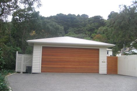 Photo of property in 26 Cheviot Road, Lowry Bay, Lower Hutt, 5013