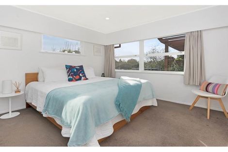 Photo of property in 29 Bert Wilson Place, Cockle Bay, Auckland, 2014