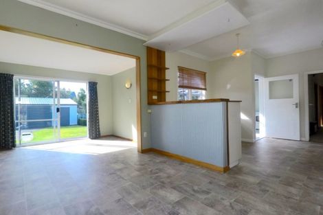 Photo of property in 9 Montgomery Street, Levin, 5510