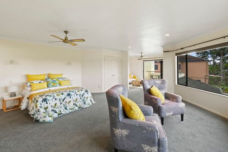 Photo of property in 16 Crannich Place, Wattle Downs, Auckland, 2103