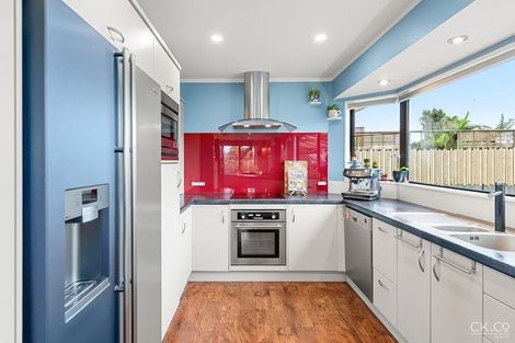 Photo of property in 24 Mossburn Grove, Kelson, Lower Hutt, 5010