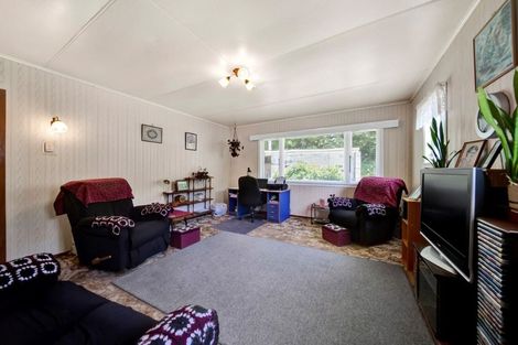 Photo of property in 117h Seaview Road, Westown, New Plymouth, 4310