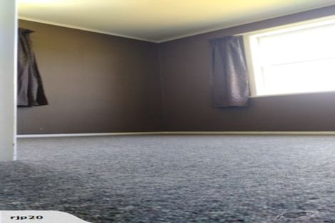 Photo of property in 2 Willow Road, Hillcrest, Hamilton, 3216