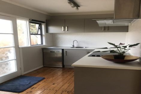 Photo of property in 2/25 Birchfield Road, Hauraki, Auckland, 0622