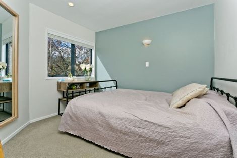 Photo of property in 19/3 The Avenue, Albany, Auckland, 0632