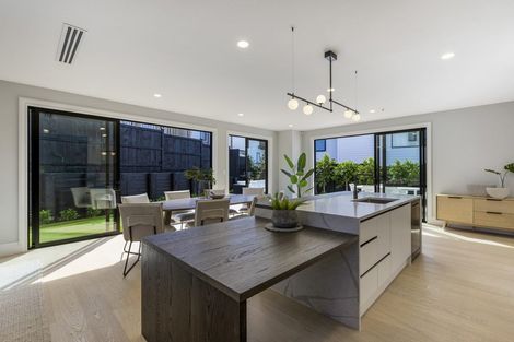 Photo of property in 65 Rathmullen Place, Pinehill, Auckland, 0632