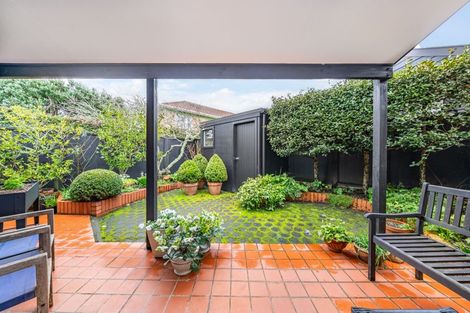 Photo of property in 4/23 Box Hill, Khandallah, Wellington, 6035