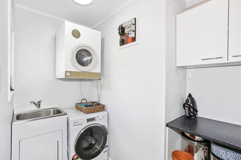 Photo of property in 8 Ashby Place, Pukekohe, 2120