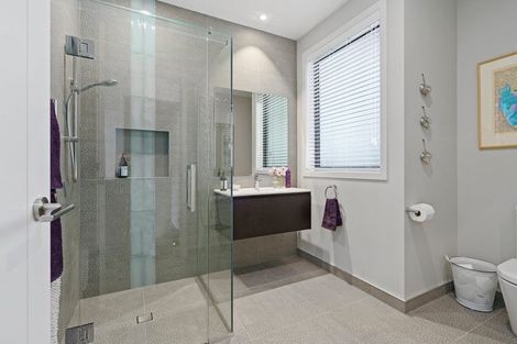 Photo of property in 22 Jarrett Terrace, Leamington, Cambridge, 3432