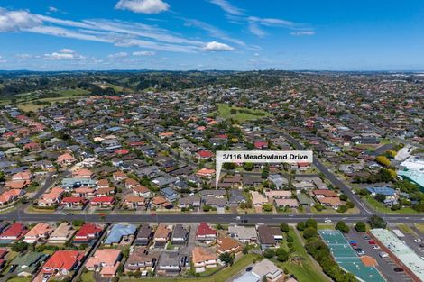Photo of property in 3/116 Meadowland Drive, Somerville, Auckland, 2014