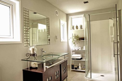 Photo of property in 38a Verran Road, Birkdale, Auckland, 0626