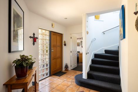 Photo of property in 3 Park View, Ferndale, New Plymouth, 4310