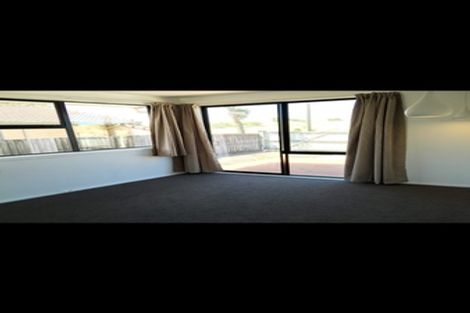 Photo of property in 51 Saint Andrews Hill Road, Mount Pleasant, Christchurch, 8081