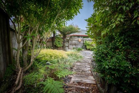 Photo of property in 2 Drayton Place, Leamington, Cambridge, 3432