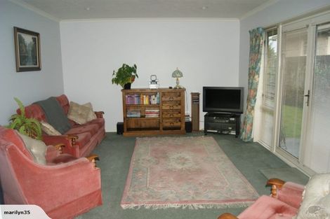 Photo of property in 395 Yaldhurst Road, Russley, Christchurch, 8042