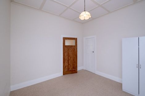 Photo of property in 9 Preston Street, Eltham, 4322