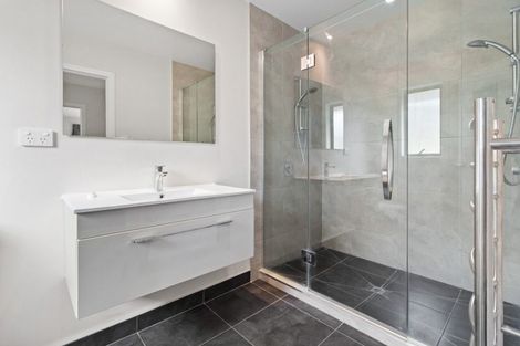 Photo of property in 30 Keston Crescent, Flagstaff, Hamilton, 3210