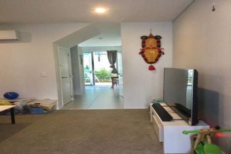 Photo of property in 36 Ceramic Lane, New Lynn, Auckland, 0600