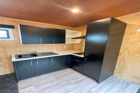 Photo of property in 15 Paritutu Road, Spotswood, New Plymouth, 4310