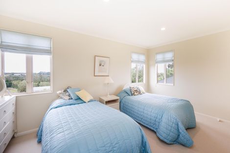 Photo of property in 144 Pacific Drive, Fitzherbert, Palmerston North, 4410