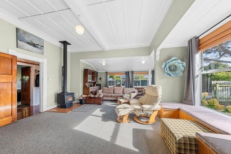 Photo of property in 20 Douglas Street, Hawera, 4610