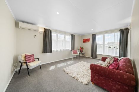Photo of property in 17 Caduceus Place, Ascot Park, Porirua, 5024