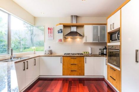 Photo of property in 15 Mana Lane, Pinehill, Auckland, 0632
