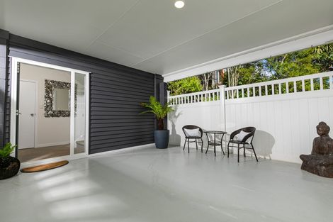 Photo of property in 10 Surville Place, Mairangi Bay, Auckland, 0630