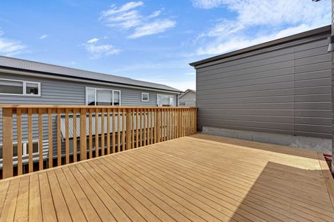Photo of property in 1 Taukahiwi Road, Pukekohe, 2120