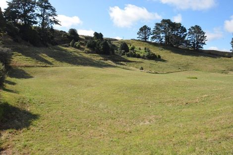 Photo of property in 37 Allan Road, Burgess Park, New Plymouth, 4371