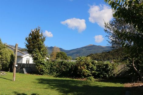 Photo of property in 33 Clifford Street, Blackball, 7804