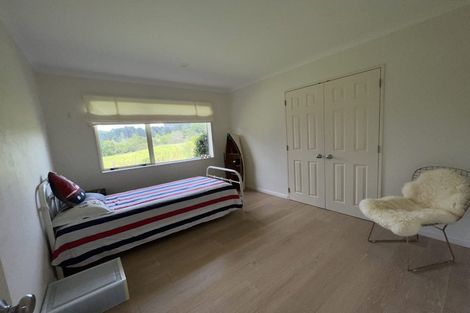 Photo of property in 28 Spur Road, Stillwater, Silverdale, 0993