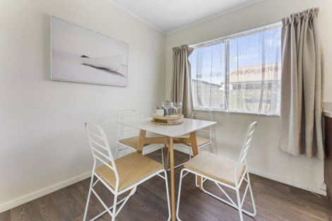 Photo of property in 21 Hilton Grove, Kelvin Grove, Palmerston North, 4414